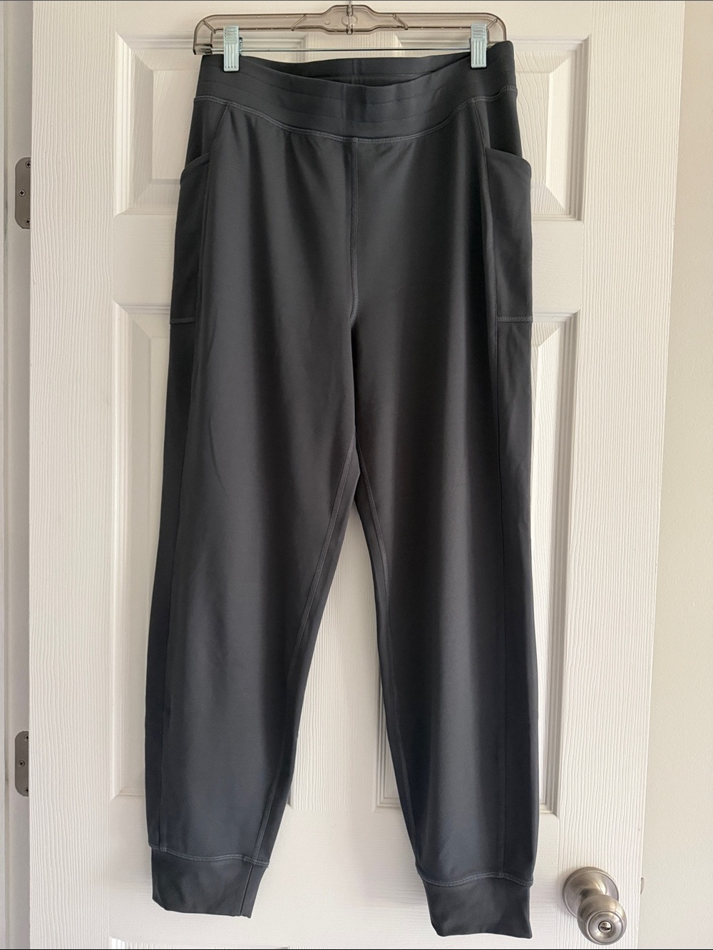 Gray Fabletics Activewear Joggers with Two Side Pockets